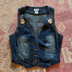 Angel Kiss Floral Embroidered Denim Vest